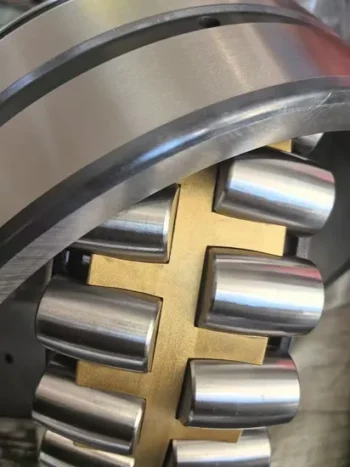 China Factory 22230 22232 22234 22236 22238 22240 Ca Cc Cak Cck C3w33 Vibrating Screen Aligning Roller Bearing Self-Aligning Bearing