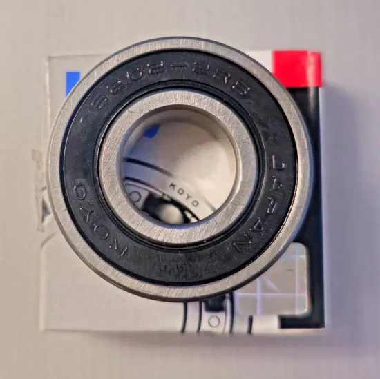 Low-Noise-and-High-Precision-Koyo-6300-2RS-Zz-Deep-Groove-Ball-Bearing